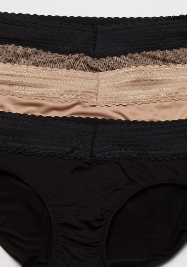 Warner's Women's Blissful Benefits No Muffin 3 Pack Hipster Panties, Black/Toasted Almond/lace dot Print, S