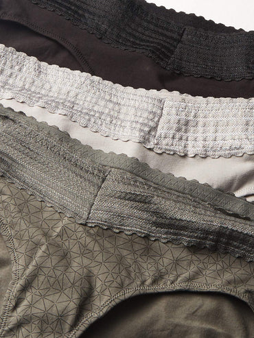 Warner's Women's Blissful Benefits No Muffin Cotton Stretch Lace Hipster Panties Multipack, Stone Crystal Web/Platinum/Black