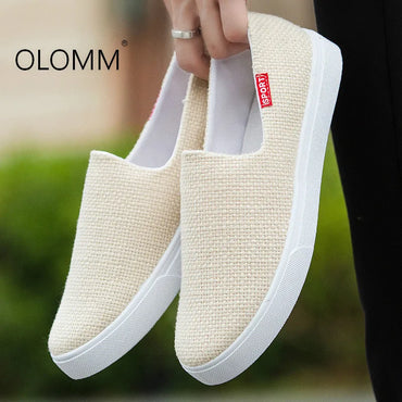 New Men Shoes Casual Deodorant Lightweight Canvas Shoes Men Sneakers Zapatos De Hombre Mens Shoes Casual Sneaker