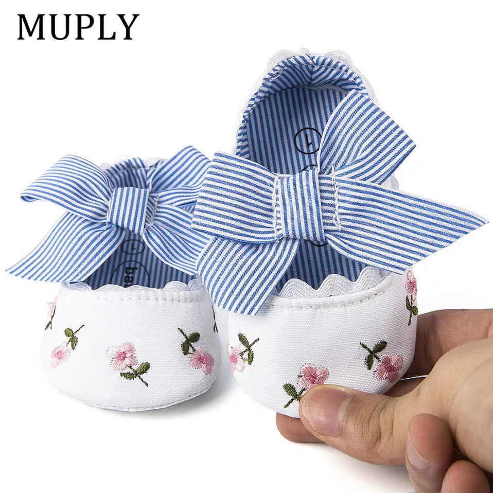 2023 Floral Embroidery Baby Shoes For Newborn Baby Girl Striped Bow First Walker Soft Soles Cute Toddler Anti-Slip Princess Shoe