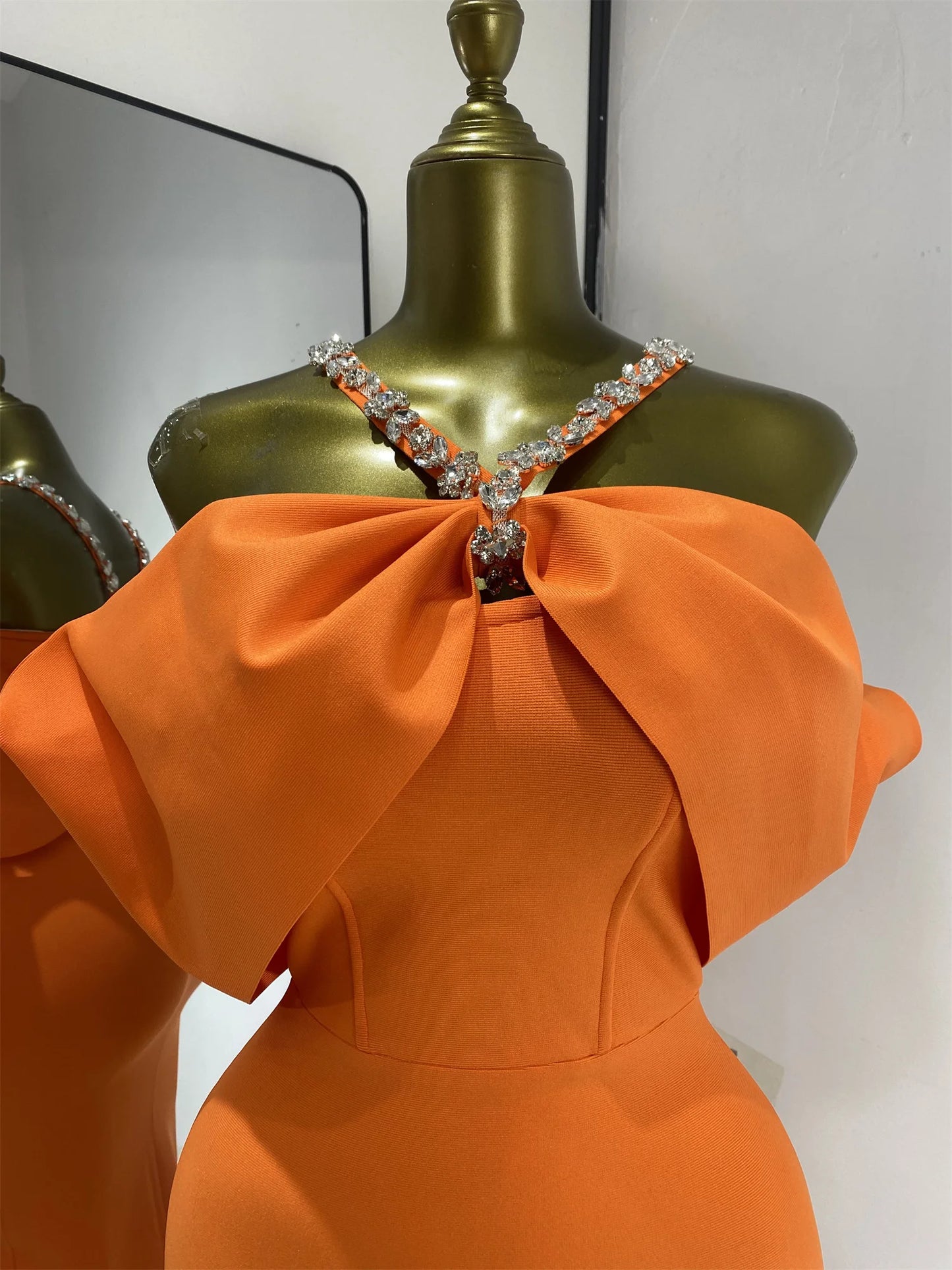 Women Luxury Orange Crystal Halter Off Shoulder Long Bandage Dress One Piece Celebrity Evening Club Party Dresses Wholesale