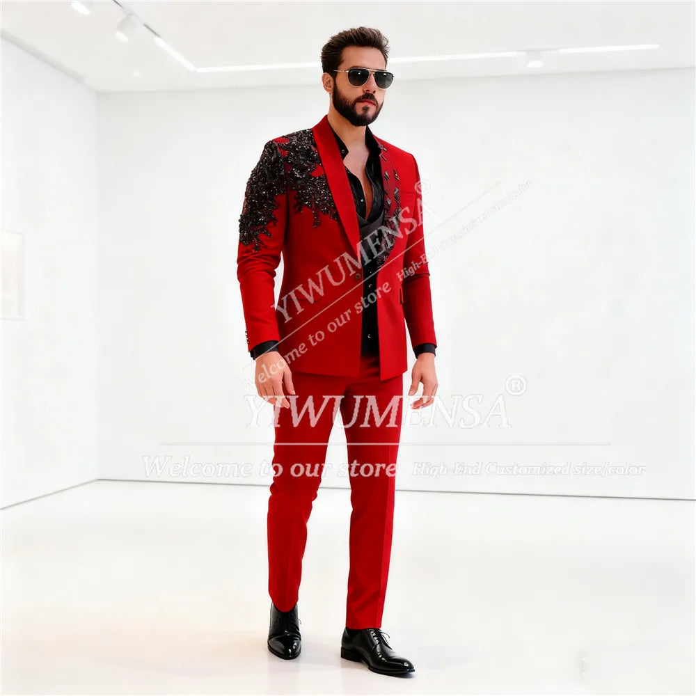 Luxury Crystals Beaded Suits Men 3 Pieces Sets Shawl Lapel Prom Blazers Customized Man Banquet Attire Groom Wedding Tuxedos 2026