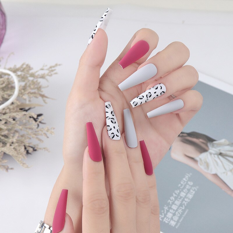 24pcs Strawberry Girl Long Ballet False Nails Art Removable Acrylic Press On Nail Tips