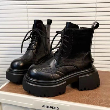 Boots Woman 2025 Trend Female Shoes Winter New British platform Lace up zipper ankle boots Plush Flat Heel Motorcycle boots