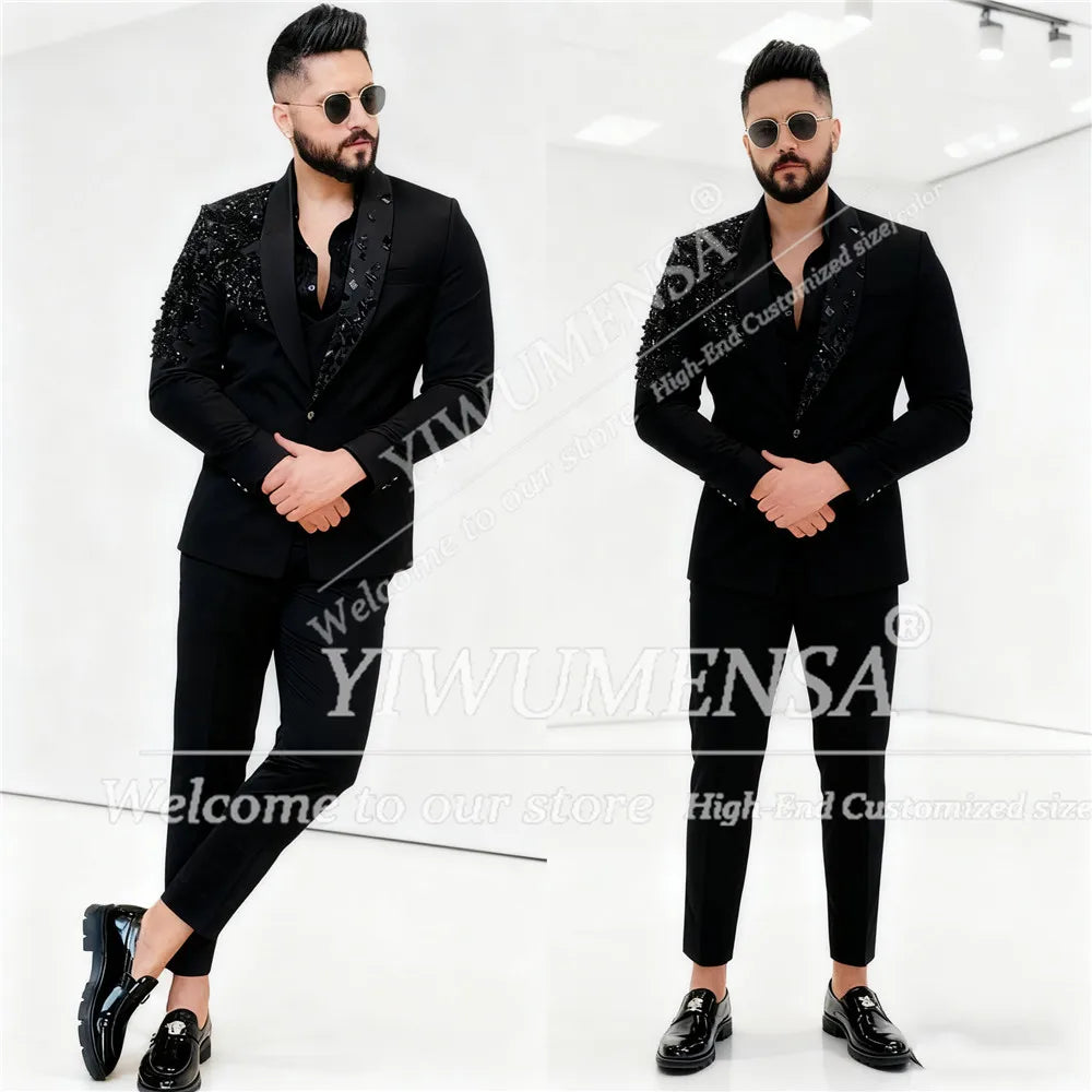 Luxury Crystals Beaded Suits Men 3 Pieces Sets Shawl Lapel Prom Blazers Customized Man Banquet Attire Groom Wedding Tuxedos 2026