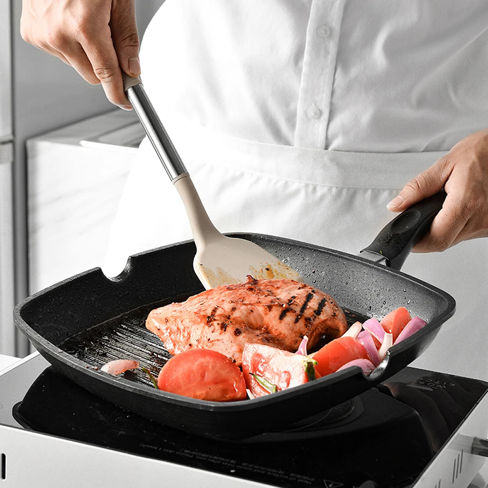 Silicone Kitchen Cookware Kitchenware Non-stick Cookware Cake BBQ Cooking Spatula Ladle Egg Beaters Kitchen Accessories Tool Set