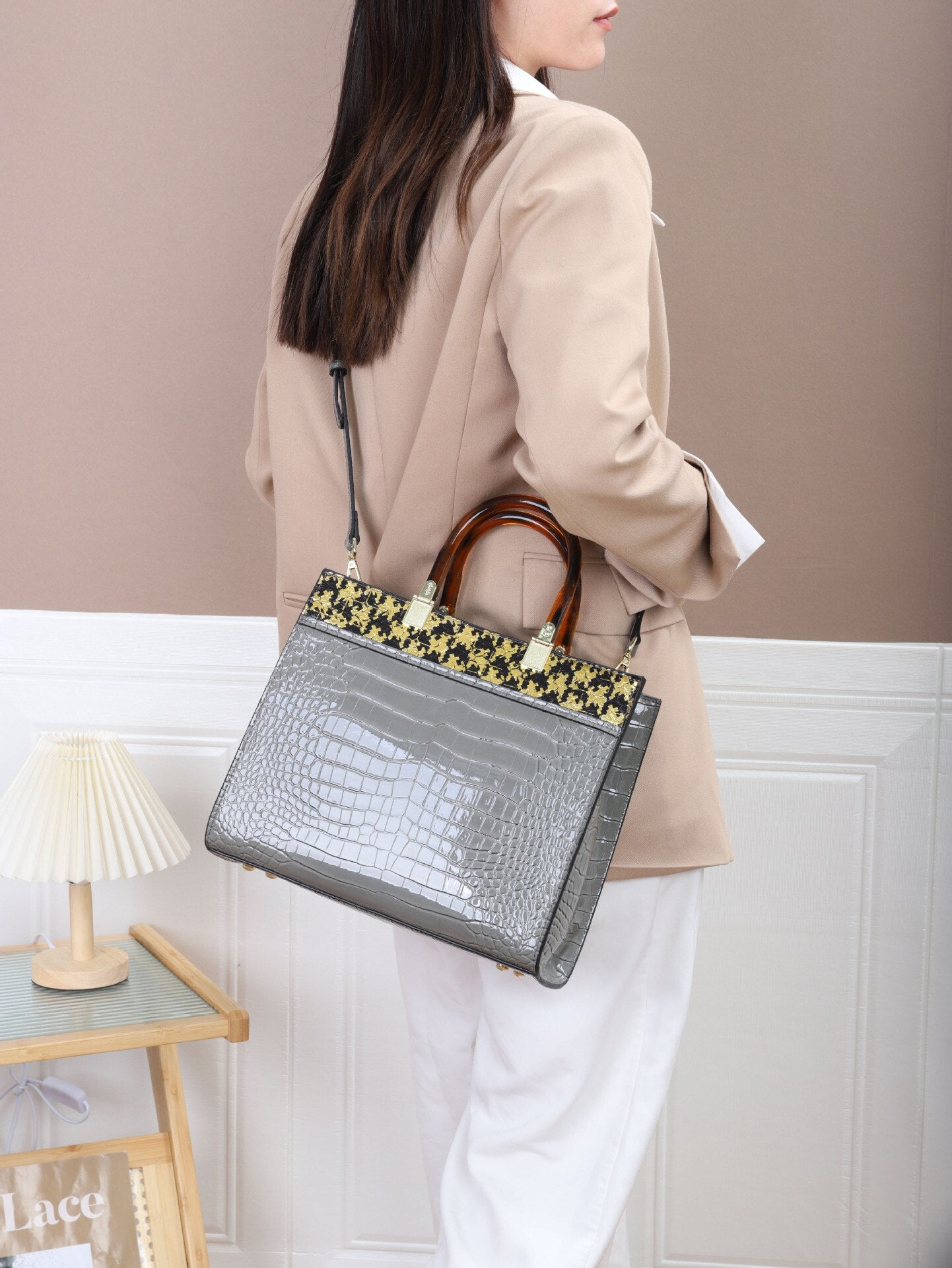 Brand Fashion Women's Bag Genuine Leather Ladies Handbags Mother Bag 2023 Large Capacity Portable Shoulder Messenger Tote Bags