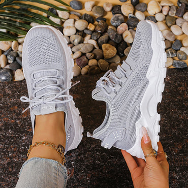 Women's casual sports shoes with breathable mesh and soft soles, versatile sports shoes