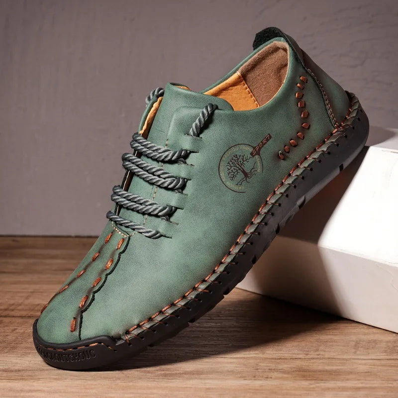 Mens Casual Shoes Sneakers Men Leather Handmade Shoes Comfortable High Quality Loafers for Men Fashion Walking ShoesPlus Size