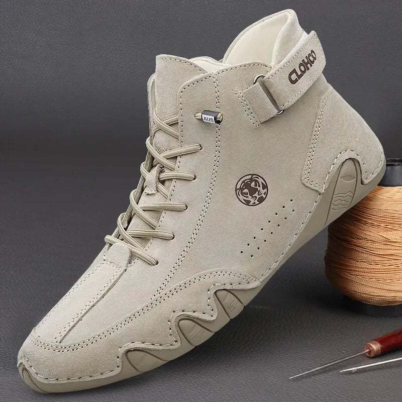 CLOHOO Men's Casual Ankle Boots Lace Up Walking Lightweight Comfortable Sneakers Motorcycle Outdoor Winter Warm Fashion Shoes
