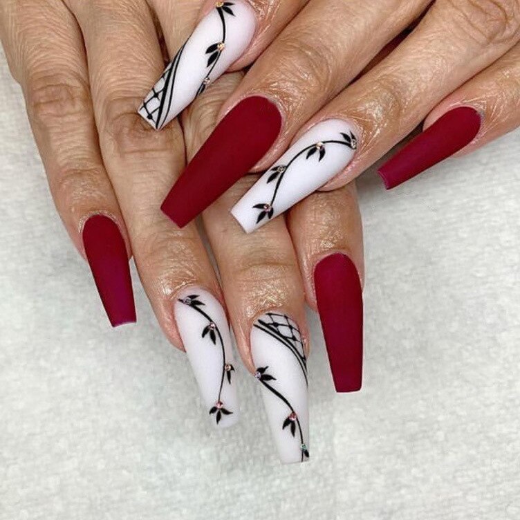 24pcs Strawberry Girl Long Ballet False Nails Art Removable Acrylic Press On Nail Tips