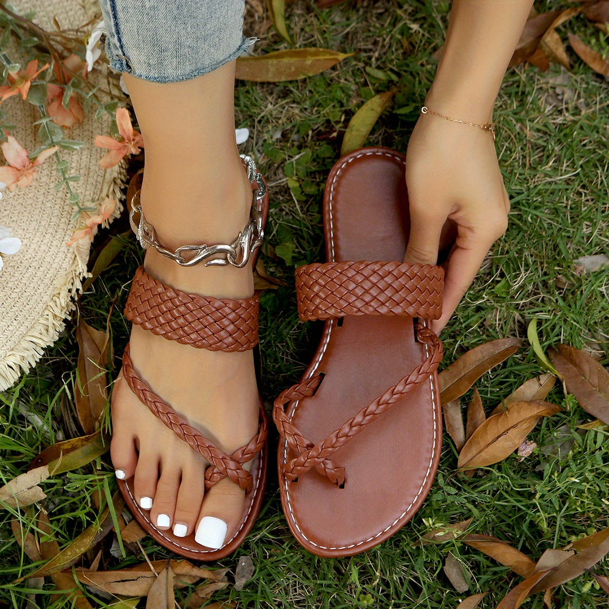 Women's Flat Slide Sandals, Toe Loop Braided Band Slip On Shoes, Casual Beach Slides