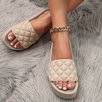 Plaid Pattern Platform Sandals for Women - Comfortable, Casual, Slip-On Summer Shoes with Arch Support and Cushioned Insoles for Beach, Koningsdag/Kings Day, and Outdoor Activities - Easy to Wear and Walk