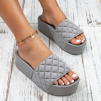 Plaid Pattern Platform Sandals for Women - Comfortable, Casual, Slip-On Summer Shoes with Arch Support and Cushioned Insoles for Beach, Koningsdag/Kings Day, and Outdoor Activities - Easy to Wear and Walk