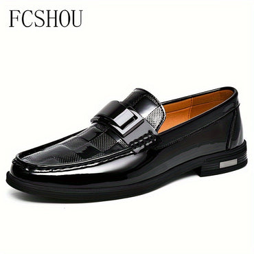 FCSHOU Plus Size Men's Solid Colour Upper Slip On Loafer Shoes, Comfy Non Slip Stitched Walking Shoes, Men's Footwear