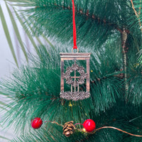 Add a Festive Touch to Your Home with This 1pc Christmas Tree Pendant!