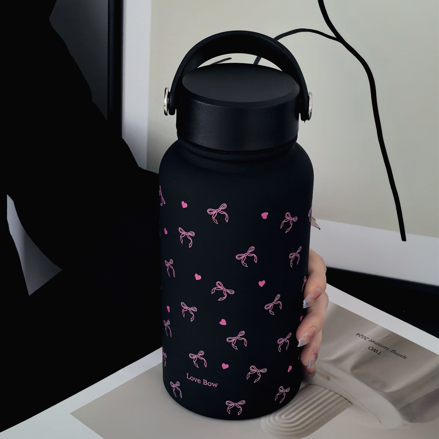 22oz 650ml Insulated Stainless Steel Water Bottle - Sports Water Bottles with Silicone Coating, Double-Wall Thermal Insulation, Leak-Proof Design, Carrying Handle, and Thermal Coffee Cup Function - Ideal for Outdoor Enthusias