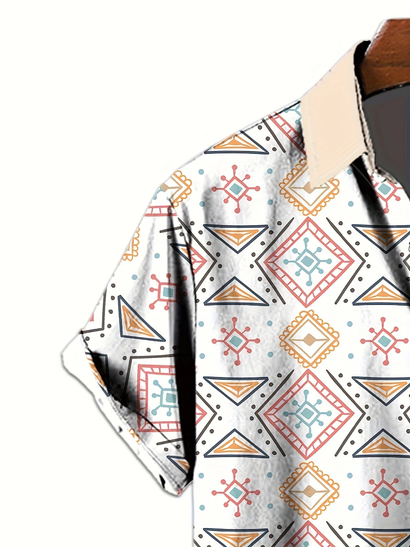 Geometric Print Men's Casual Shirt, Beach Travel Top, Fashionable Short Sleeve Summer Wear, For Beach Outdoor Holiday