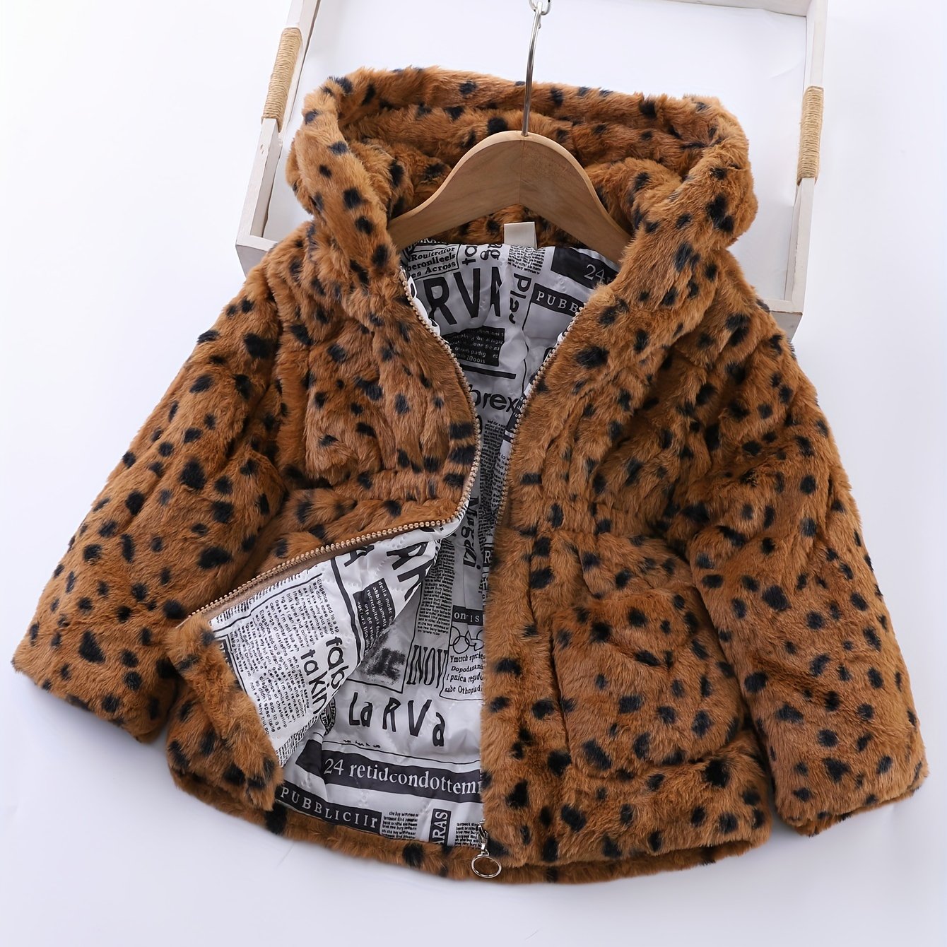 Winter Girl's Fleece Leopard Print Coat, Casual Hooded Jacket For Kids