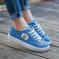 Women'S Casual Round Toe Solid Color Canvas Shoes, Small White, Flat Bottom, PVC Sole, Fabric Upper And Insole, Hand Wash, No Dry Clean, Spring, Autumn, All Season 2022