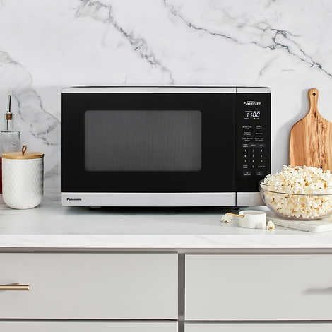 Panasonic PAN-NN-SC67NS 1.3 cu.ft. Countertop Microwave Oven - Stylish Design with Powerful Cooking Performance