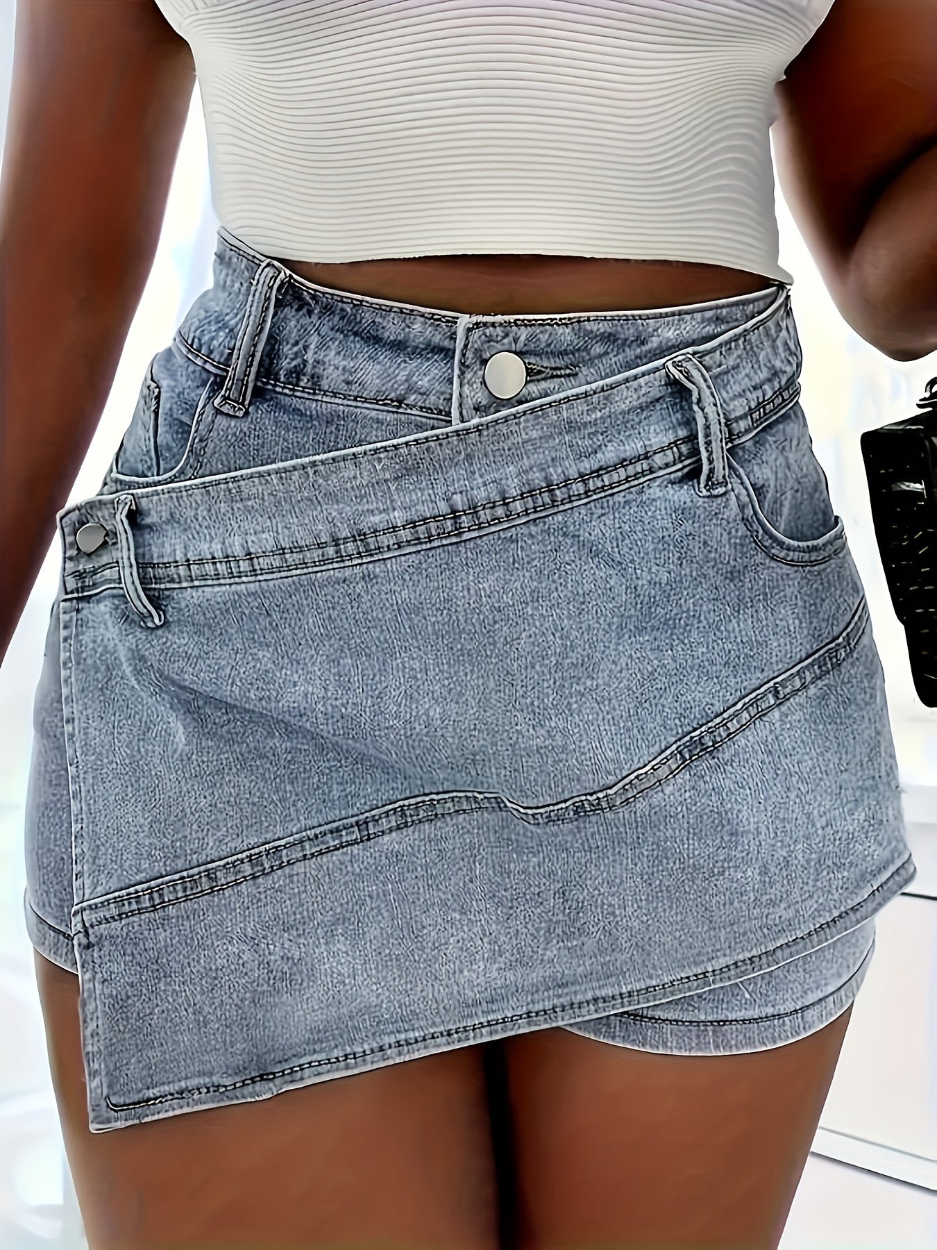 Vintage High-Waisted Circle Denim Shorts - Slight Stretch, Washed, Solid Color, Brief Length, Cotton Material - Hand Wash or Professional Dry Clean, Perfect for Summer, Regular Fit, No Belt