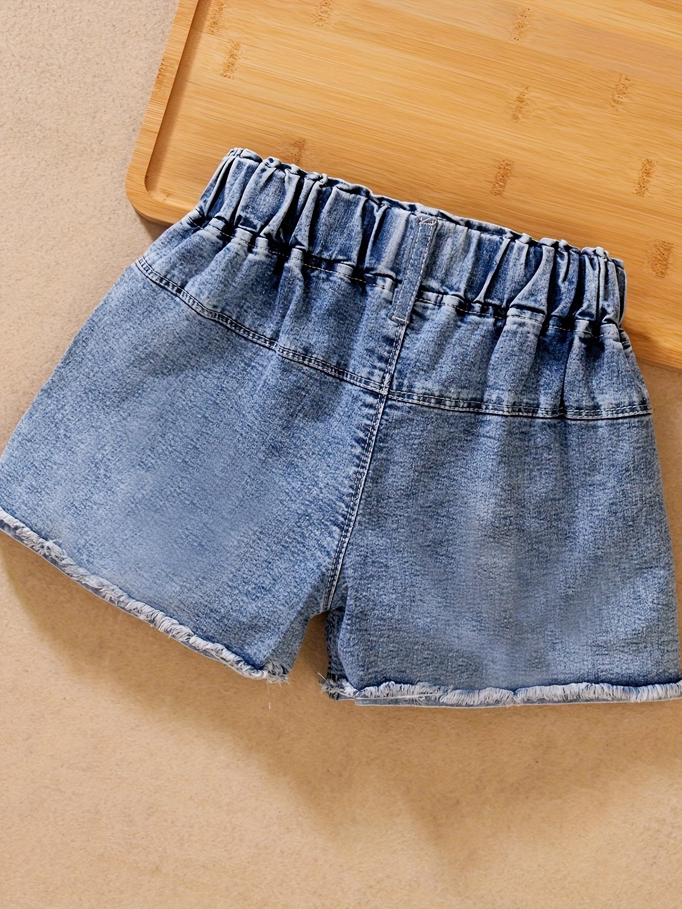Vibrant Floral Graphic Denim Shorts - Ultra-Comfy, Stylish, and Durable - Perfect for Young Girls Summer Outfits and Daily Wear