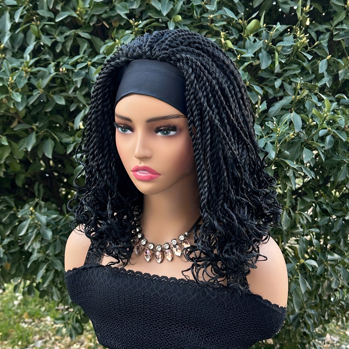 Flattering Short Box Braided Headband Wig - Virtually Heatproof, Effortless Crochet Style - Superb Synthetic Hair for Black Women - Fashionable Bob, Secure Machine Made Wig