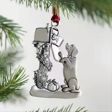 Add a Festive Touch to Your Home with This 1pc Christmas Tree Pendant!