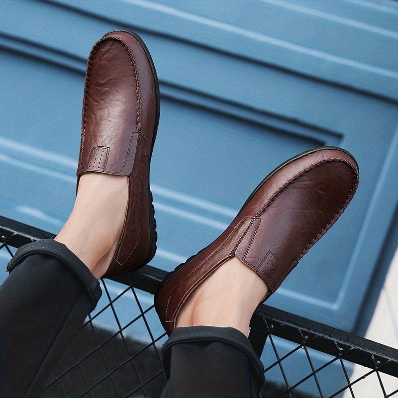 [Comfortable Loafers] CLOHOO Men's Genuine Faux Leather Slip-On Loafers | Non-Slip Comfortable Casual Shoes with Round Toe, Black, Rubber Sole, Faux Cover Lining - All Seasons Durable Footwear, Sleek Loafer Design