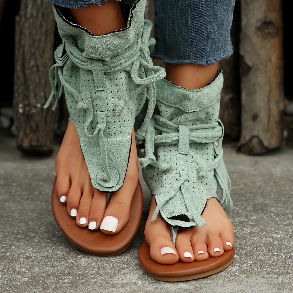 Cross-border Cool Boots European and American Hot Selling Retro Comfortable Flat Bottom Tassel Hollow Toe Women's Sandals