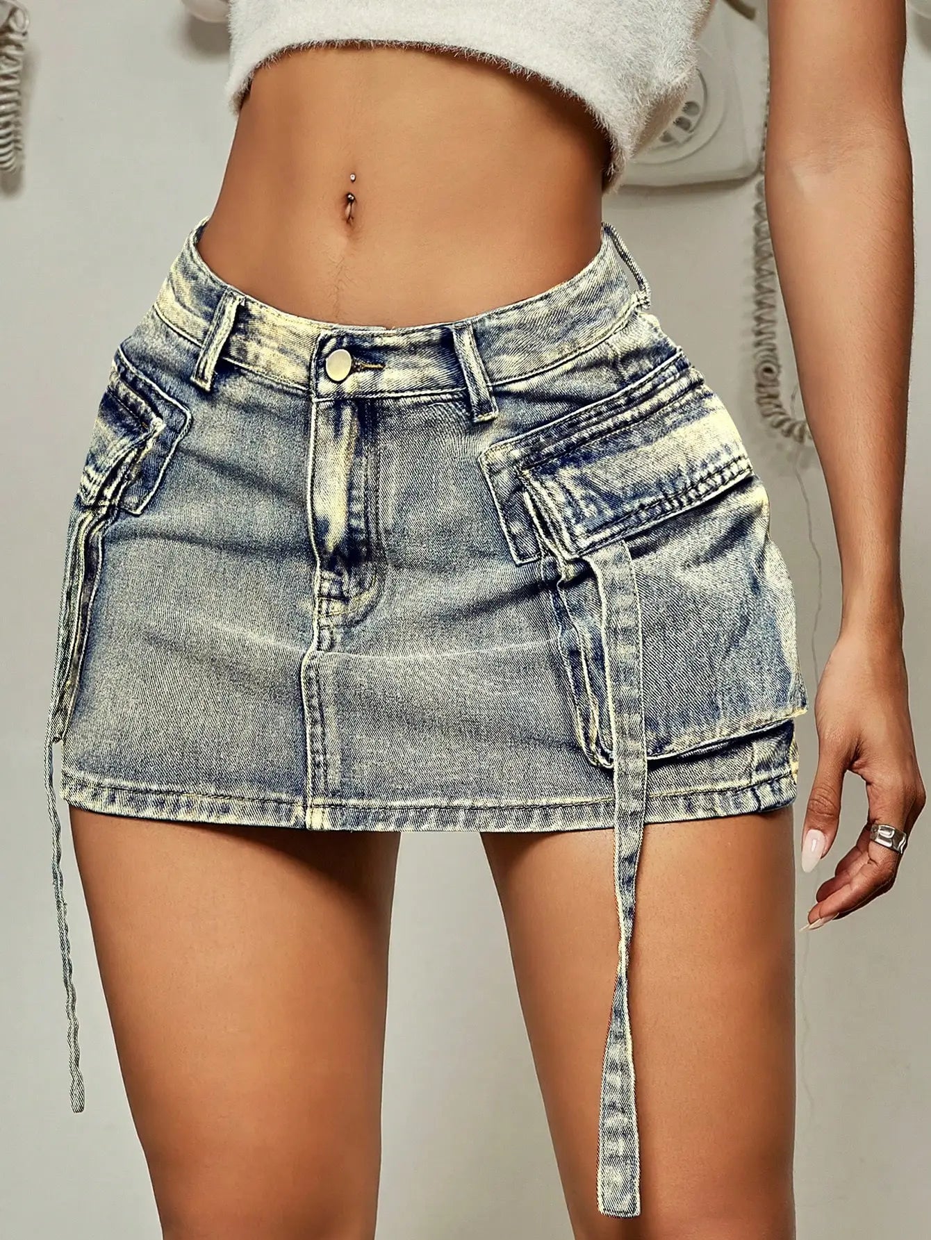 2023 Trendy Street Tooling Style Flap Pocket Ribbon Details Slim Workwear Denim Mini Skirt High Street Clothing