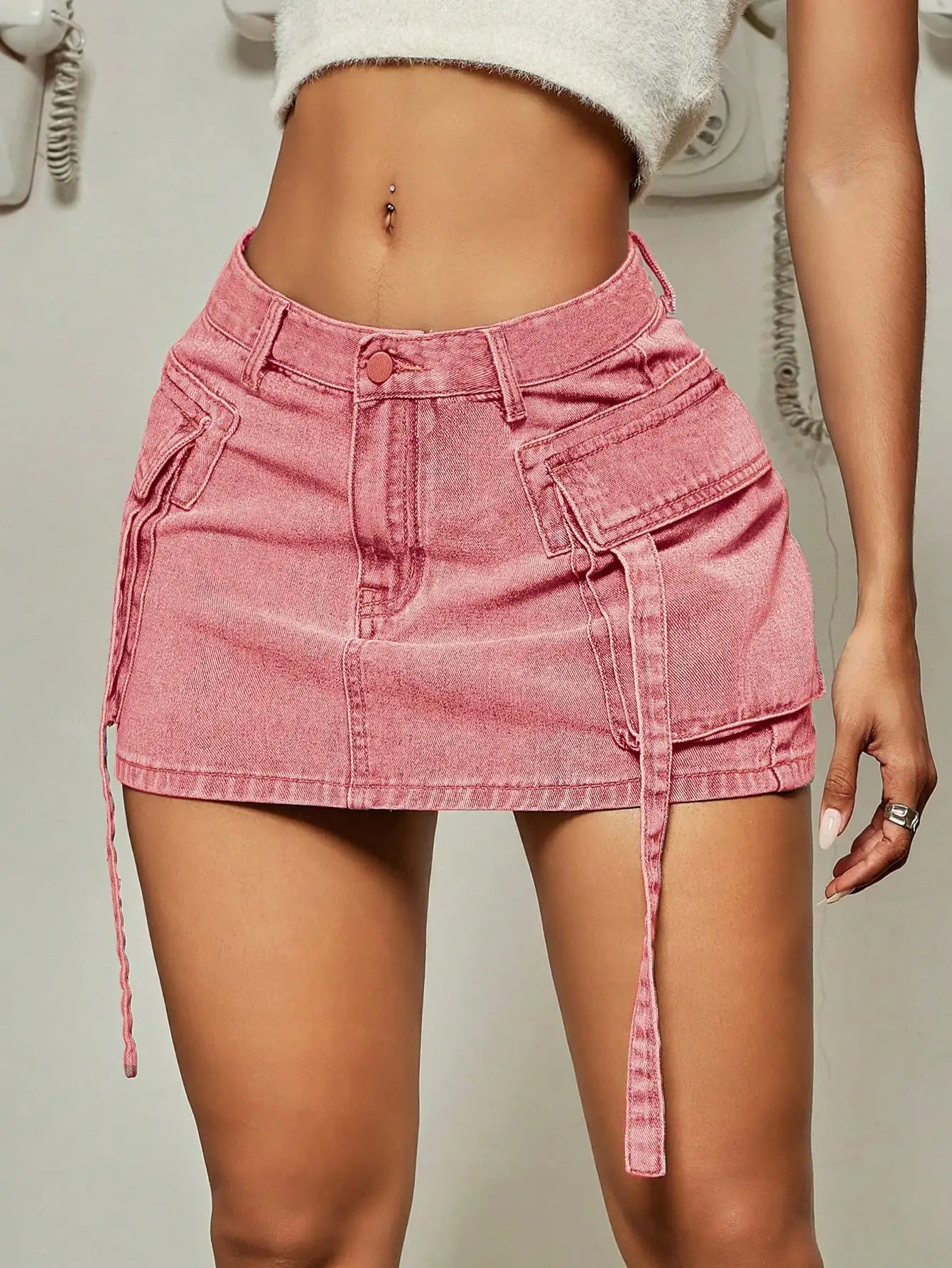 2023 Trendy Street Tooling Style Flap Pocket Ribbon Details Slim Workwear Denim Mini Skirt High Street Clothing