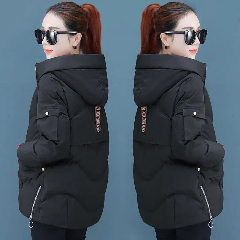 2022 New Winter Women Parkas Hooded Warm Thicken Coat Wadded Jacket Female Down Cotton-Padded Short Parka Gilrs jaqueta feminina