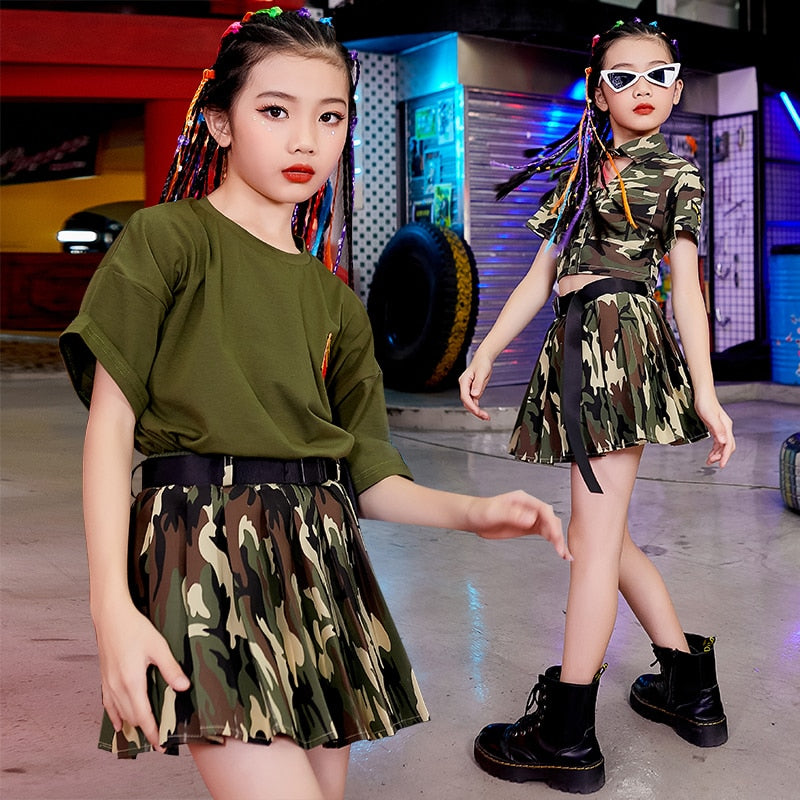 New Hip Hop Girls Clothes Short Sleeve Camouflage Suit Hiphop Pants Boys Street Dancewear Camp Military Training Clothing BL4410