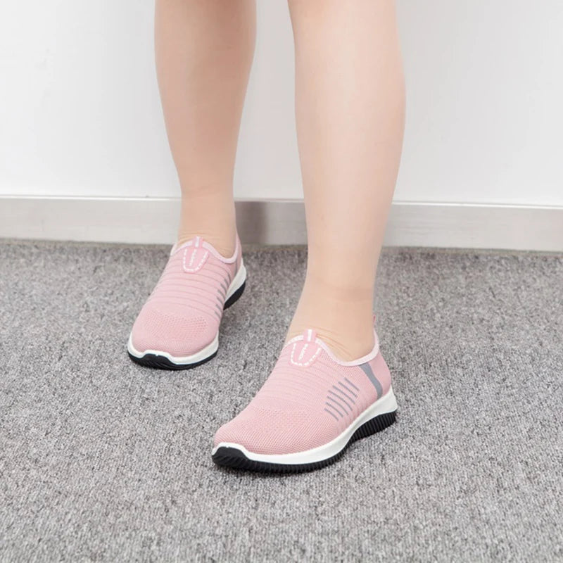 Women Flat Shoes Knitted Woman Casual Slip On Vulcanized Shoes Female Mesh Soft Breathable Women's Footwear For Ladies Sneaker