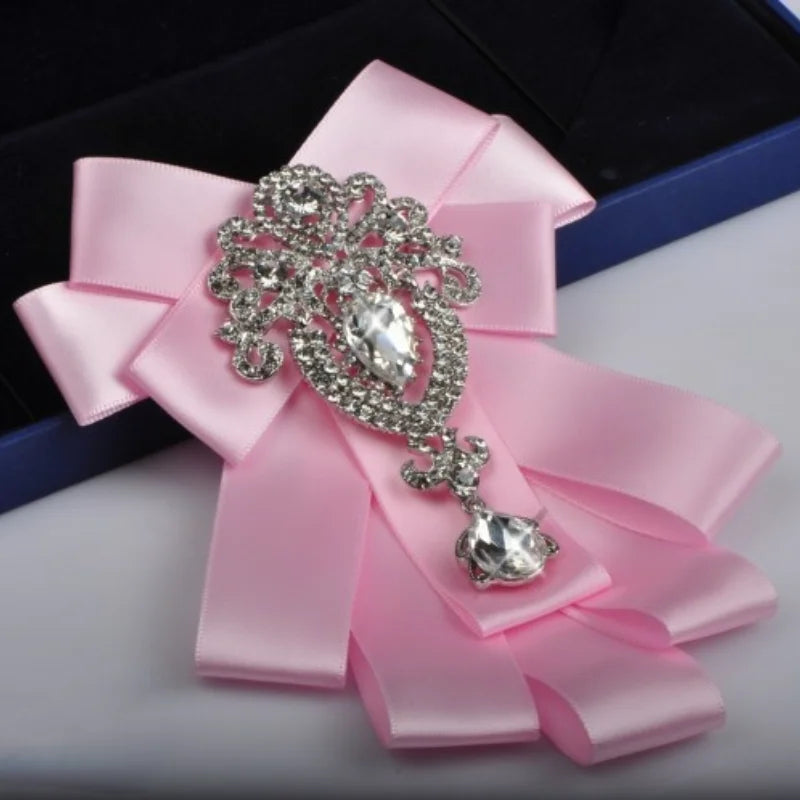 Korean Fashion Ribbon Bowtie Brooches Rhinestone Crystal Men's Shirt Necktie Collar Pins Luxury Wedding Brooch Accessories