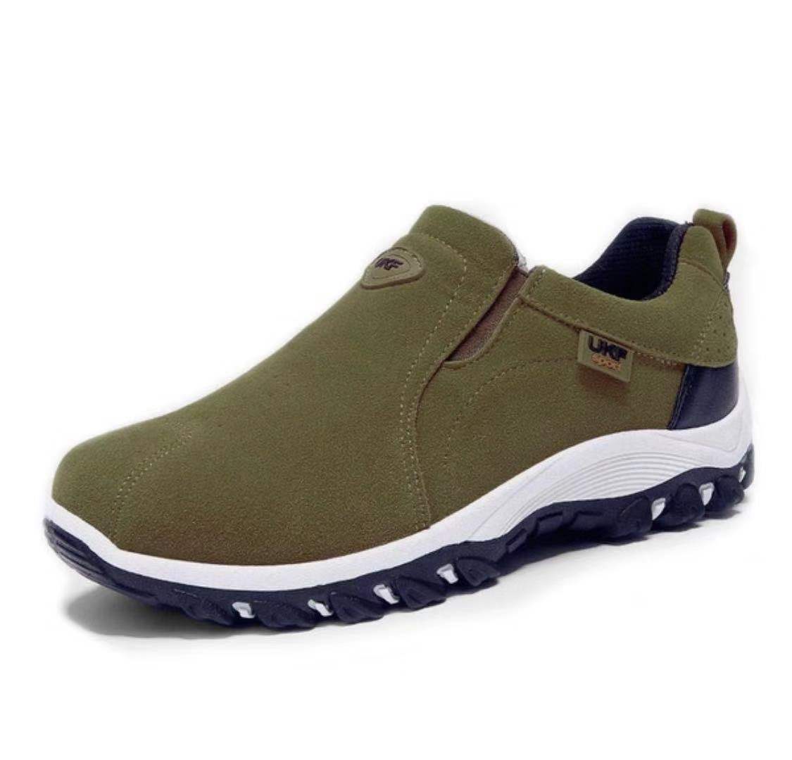 Men Casual Shoes Breathable Outdoor Sneakers Lightweight Walking Shoes Autumn Spring Men Loafers Slip On Dad Shoes Size 39-48