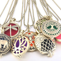 New Aroma Kaleidoscope Retro Necklace Antique Locket Pendant Magnetic Perfume Essential Oil Diffuser Locket Aromatherapy Jewelry