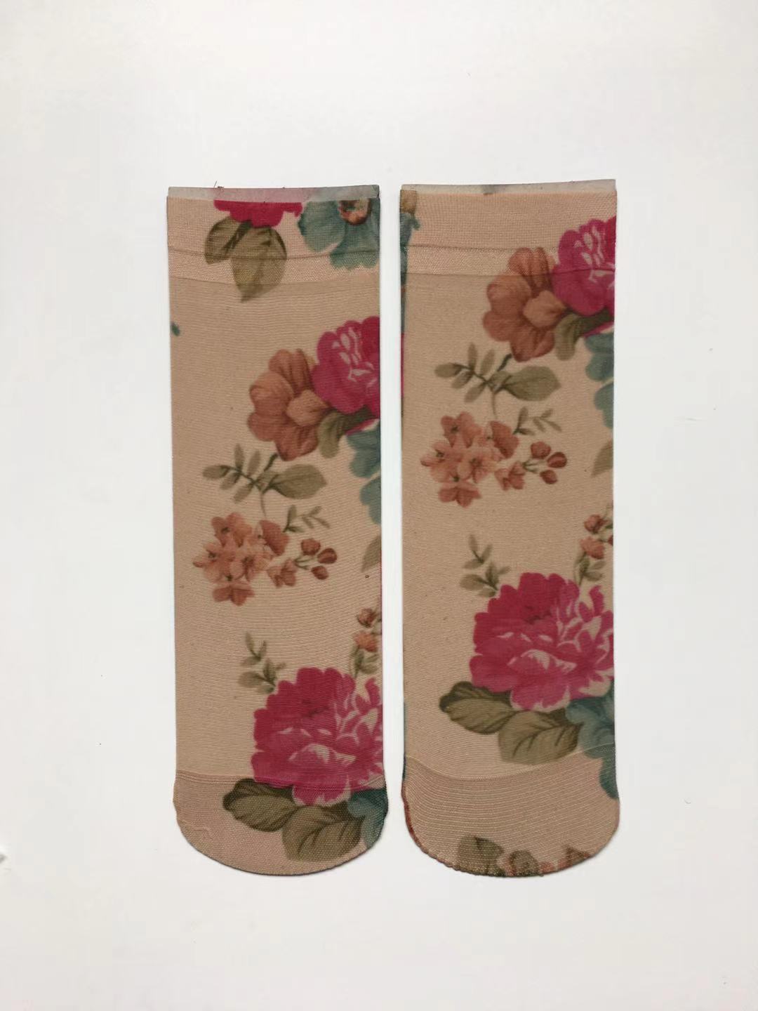 KASURE New Fashion Flower Butterfly Pattern Print Women Ankle Socks Elastic Spring Summer Soft Ladies Socks