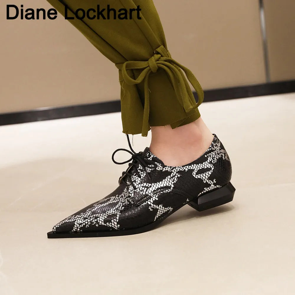 Lace-Up Brogue Woman Spring Autumn Flats PU Leather  Snake Print Women Shoes Pointed loafers Female Flat Oxford Shoe Mujer 42