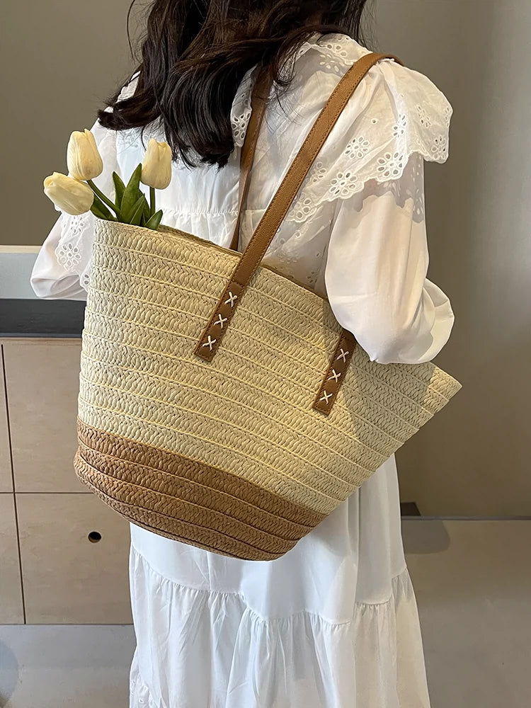 Large Capacity Commuter Bag 2024 New Shoulder Bag Female Vacation Seaside Beach Bag Fancy Woven Straw Bag