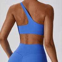 Fashion Oblique Shoulder Nude Feel Yoga Bra Running Exercise Underwear Brushed Beauty Back Fitness Yoga Clothes with Chest Pad