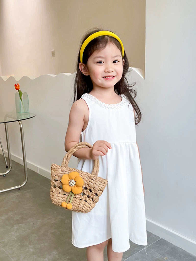 INS Summer Kids Straw Woven Bag Girl Rattan Flower Hand Bag Princess Retro and Fashion All-Matching Accessory Bag