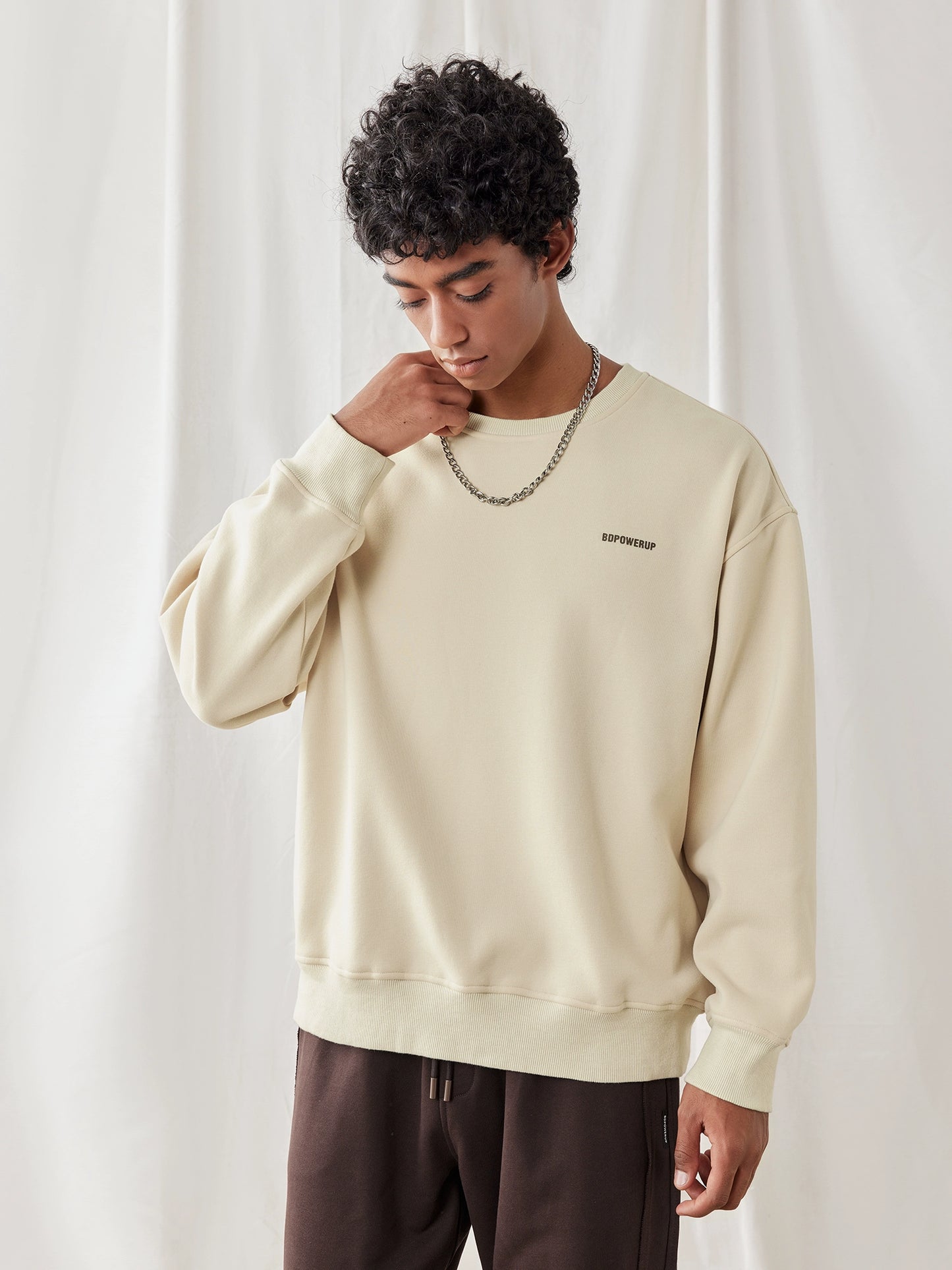 Autumn Solid Color with Padded Lining Simple Print round Neck Men's Pullover