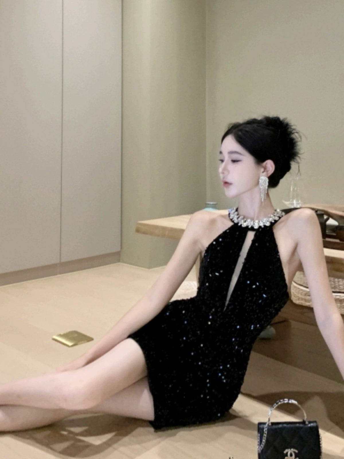 Exquisite Rhinestone Socialite Glitter A- line Skirt Halterneck