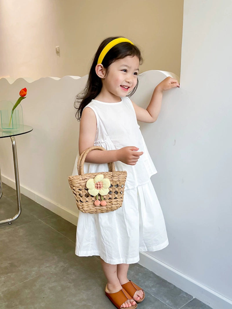 INS Summer Kids Straw Woven Bag Girl Rattan Flower Hand Bag Princess Retro and Fashion All-Matching Accessory Bag