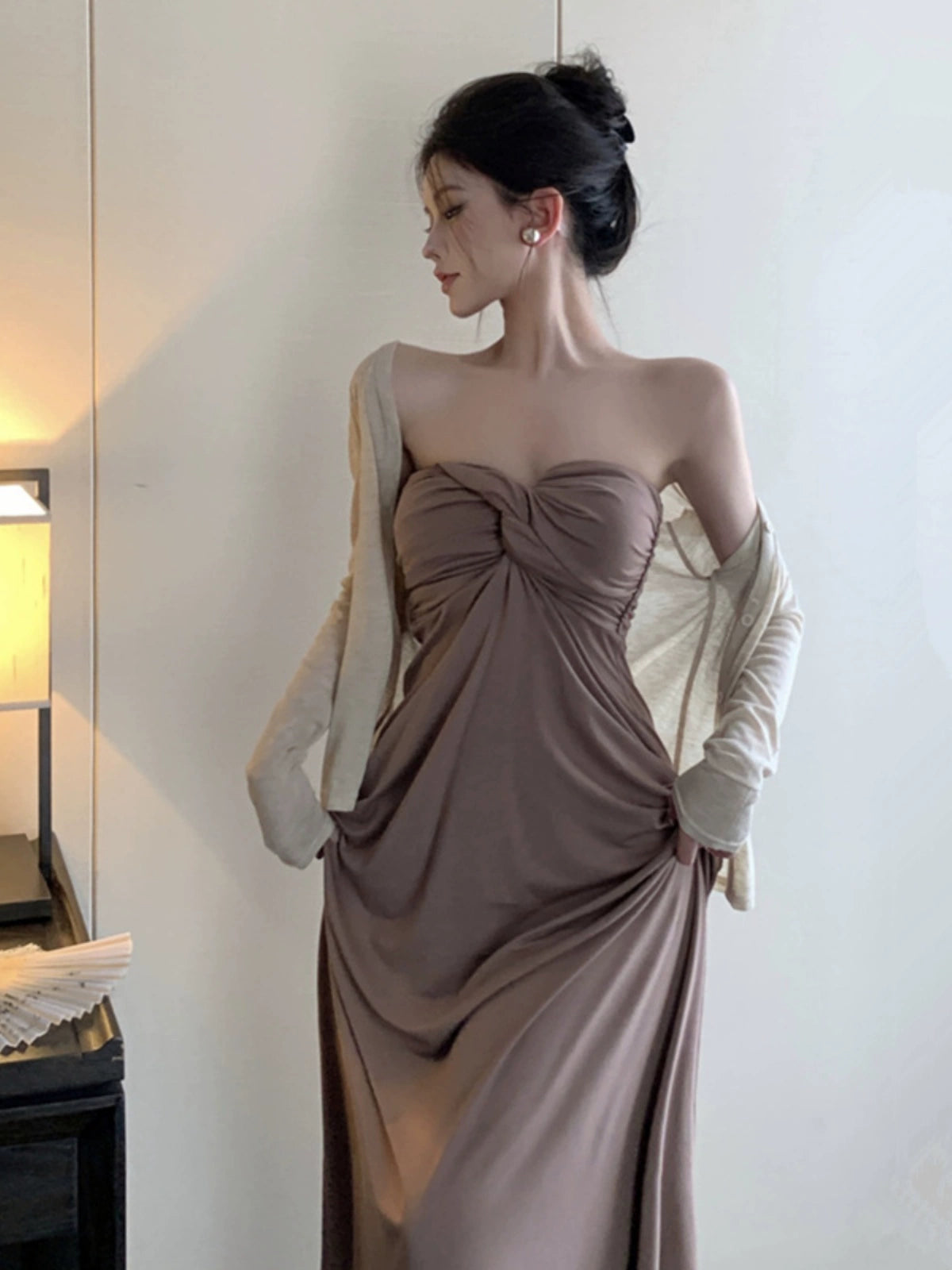 Maternity Spring Clothes Dress 2024 Loose Hot Mom Western Style Tube Top Long Dress Elegant Slim Looking Inverness Two-piece Set