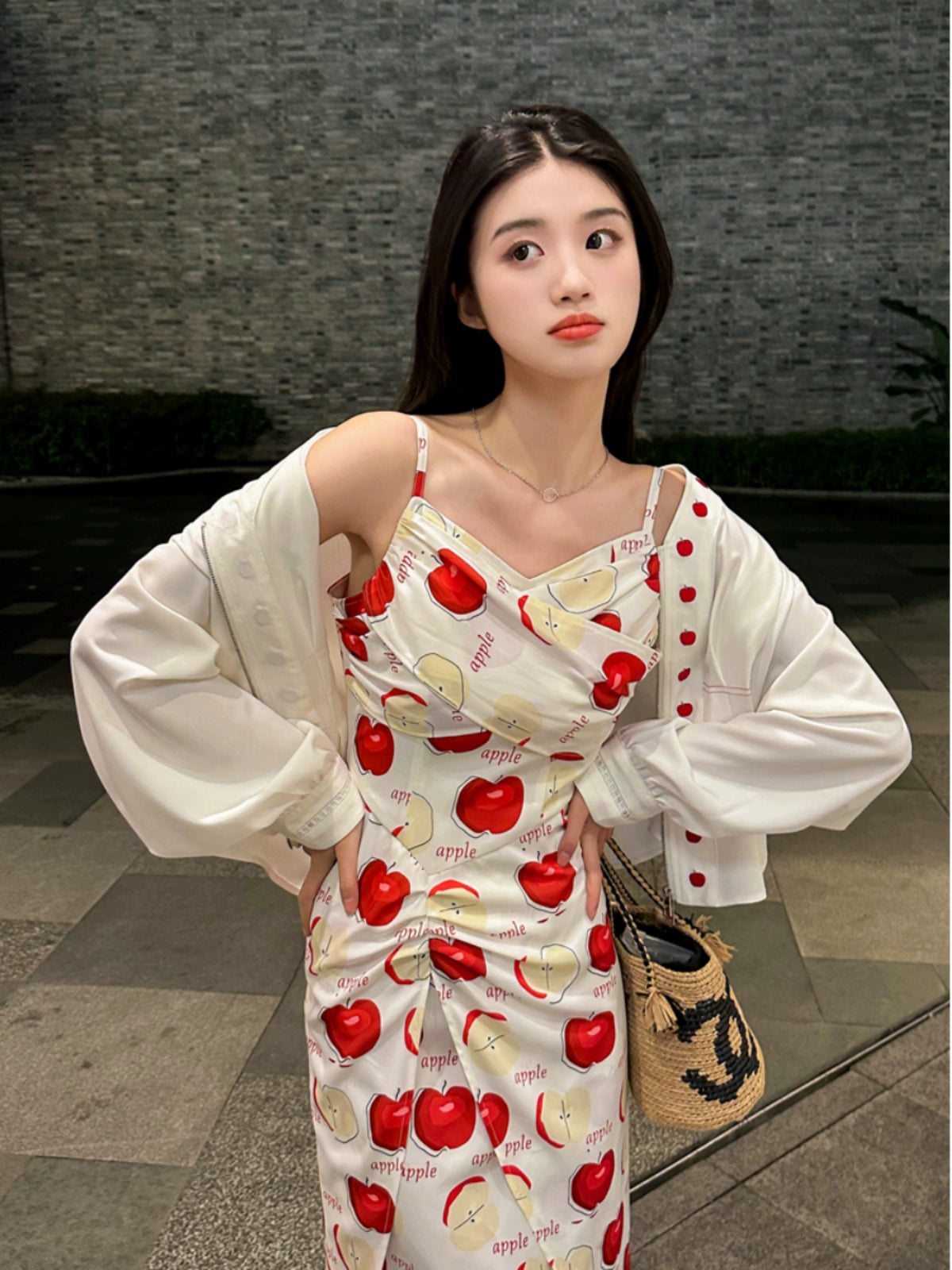 Gula Liangpin Original Slim Looking Waist Trimming Spaghetti Straps Dress