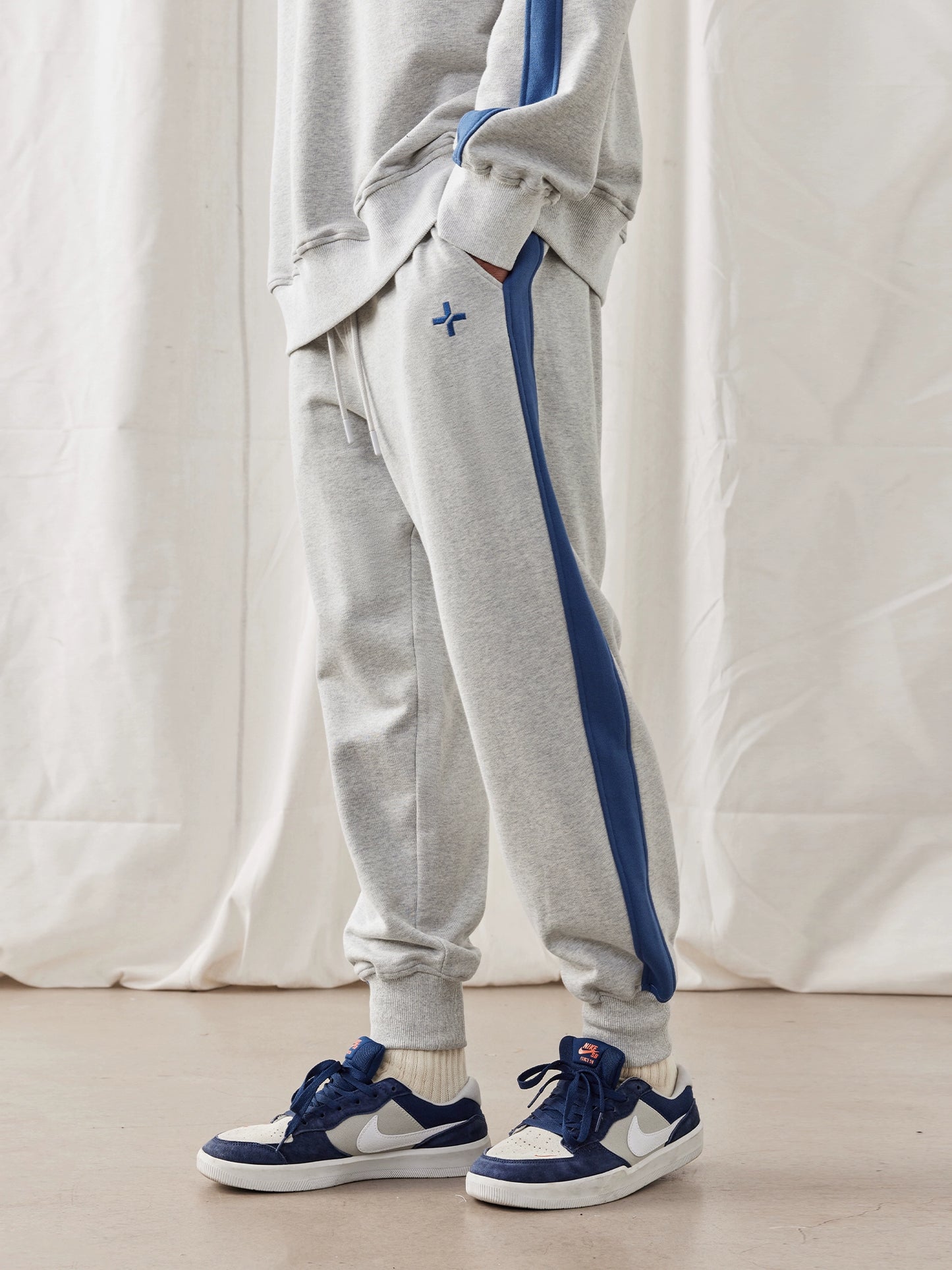 Heavy Embroidery Men's Fashion Color Contrast Patchwork Loose Sweatpants